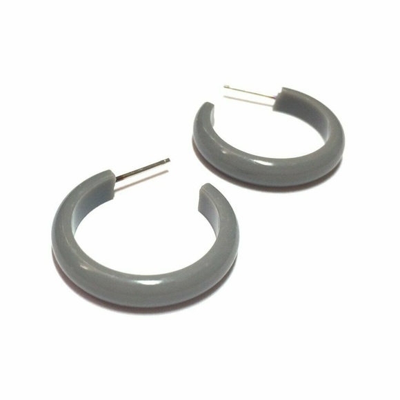 Vintage Lucite Skinny Perfect Hoop Gray Earrings - Picture 4 of 5